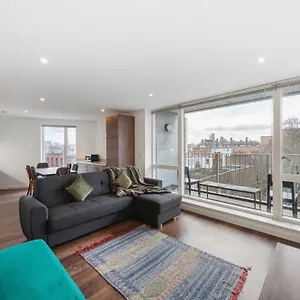  Apartment Modern & Spacious 3 Bed With Free Parking & Lift In Shoreditch, Next To Station